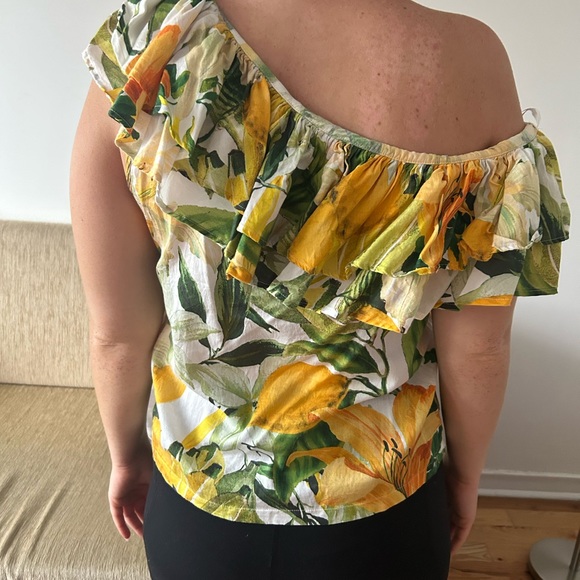 🍋💛 Yellow cute HM top 💛🍋 - Picture 2 of 6